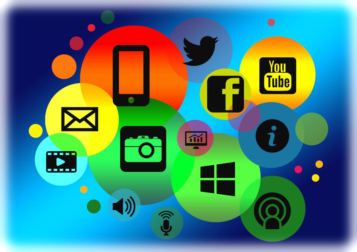 集客力 Facebook ツイッター ホームページ